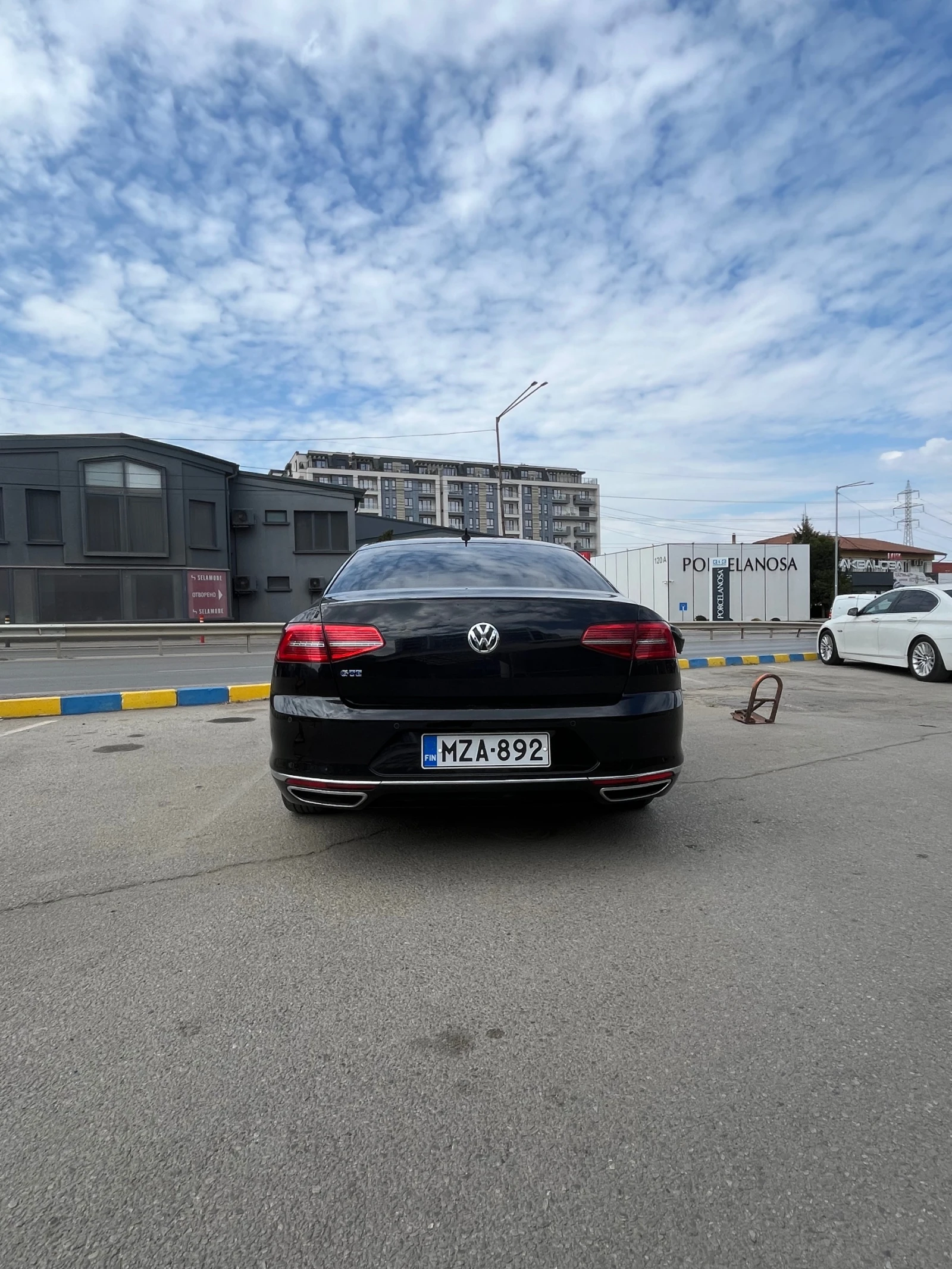 VW Passat, снимка 11 - Автомобили и джипове - 56113982