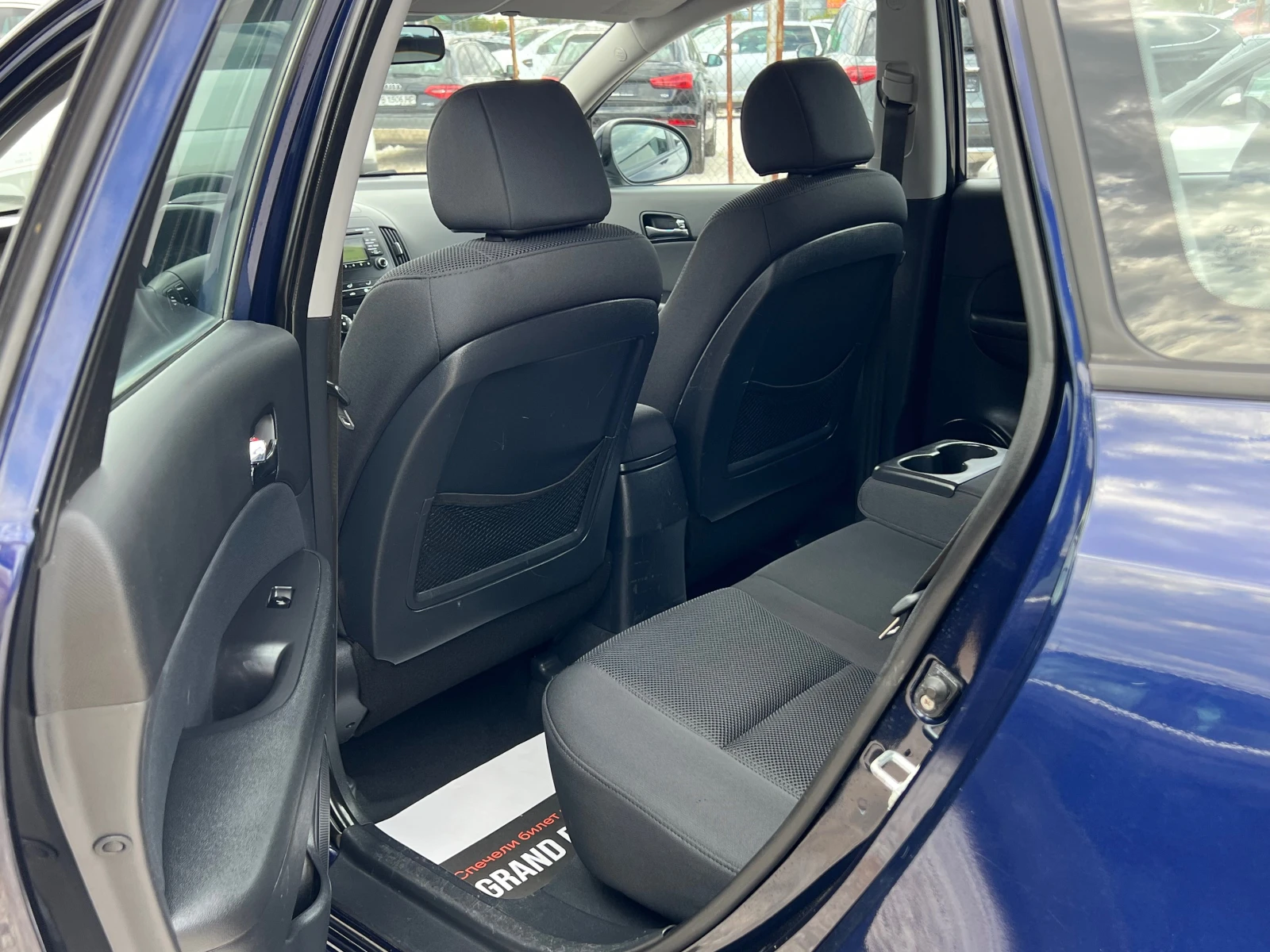Hyundai I30 ЛИЗИНГ-ДИЗЕЛ-КЛИМА, снимка 8 - Автомобили и джипове - 56181423