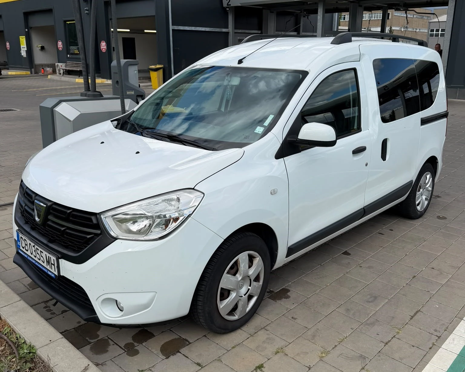 Dacia Dokker 1.5 dCi, снимка 2 - Автомобили и джипове - 56181477