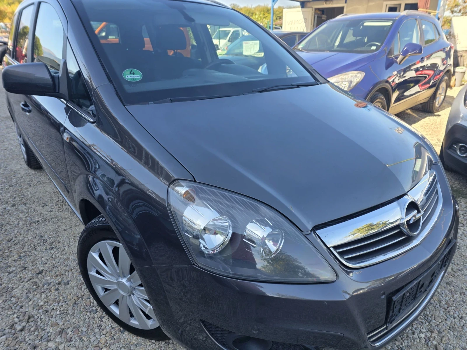 Opel Zafira 1.8 FACELIFT, 6+ 1, снимка 3 - Автомобили и джипове - 56323560
