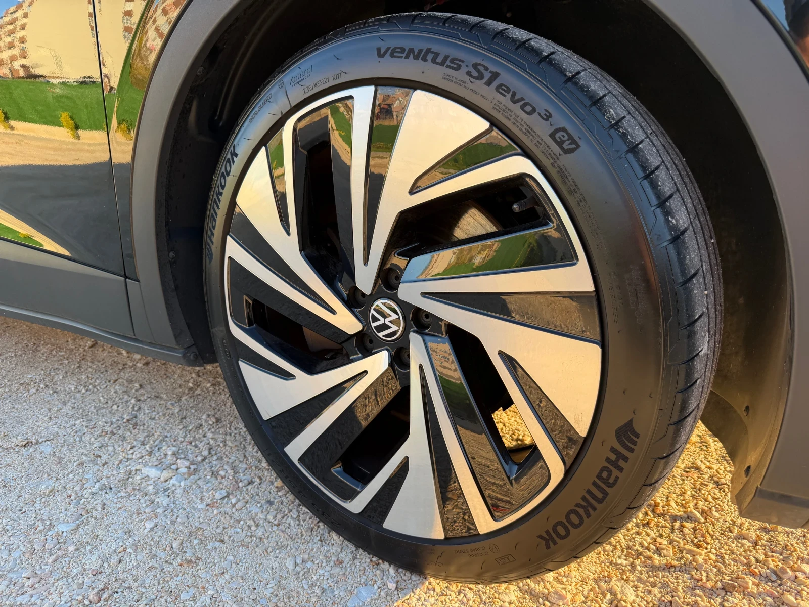 VW ID.4 PRO/82kw/23г./PANO/MEMORY/HEAD-UP, снимка 17 - Автомобили и джипове - 56570432