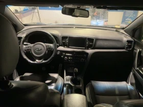 Kia Sportage 2.0CRDI* GT Line* Подгрев* Панорама* JBL* Keyless - 13500 € / 26403.70 лв. - 79371064 7
