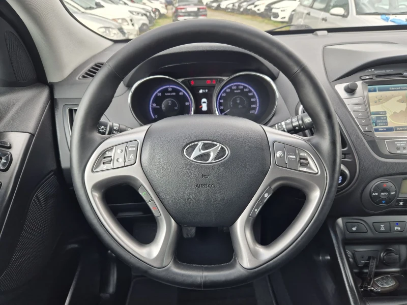 Hyundai IX35 FACE 4x4 NAVI KAMERA, снимка 10 - Автомобили и джипове - 47472404