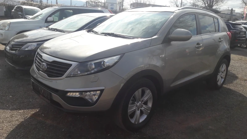 Kia Sportage 1.7 CRDi X-Tech, снимка 1 - Автомобили и джипове - 48960178