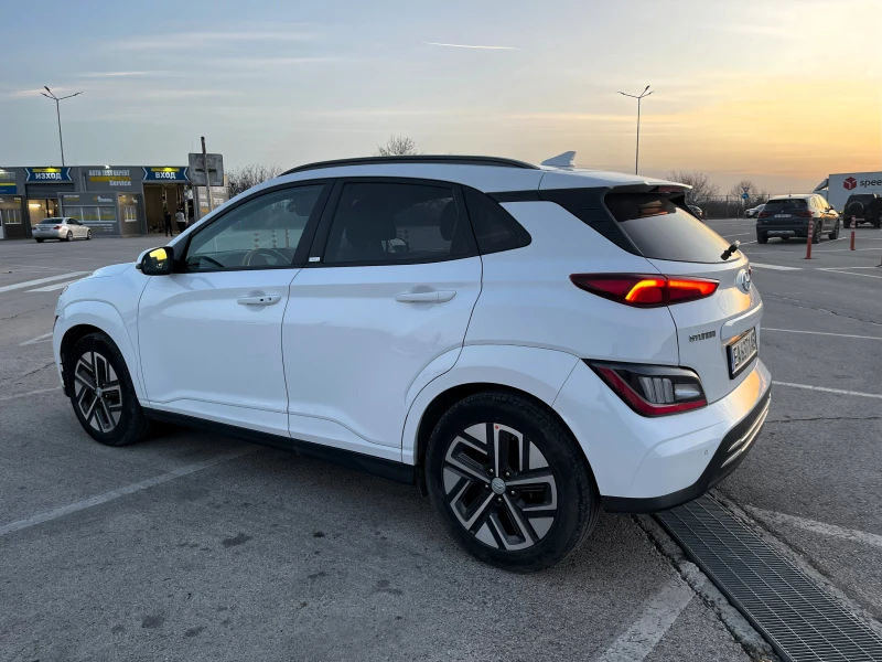 Hyundai Kona EV Trend 64 KW 204 кс, снимка 5 - Автомобили и джипове - 51527669