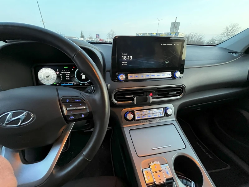 Hyundai Kona EV Trend 64 KW 204 кс, снимка 11 - Автомобили и джипове - 51527669