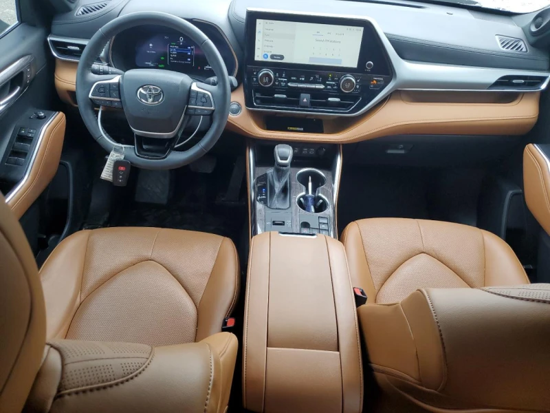 Toyota Highlander Hybrid Platinum, снимка 8 - Автомобили и джипове - 53528578