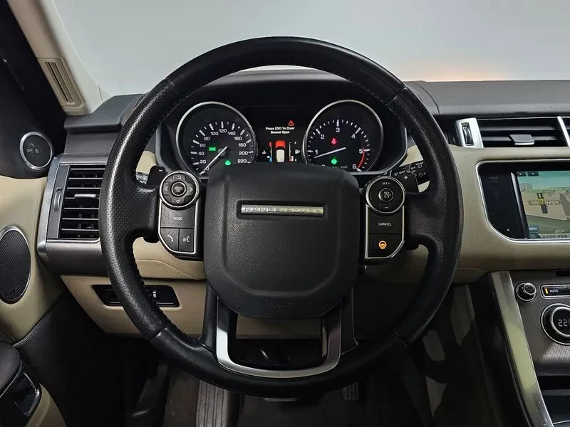 Land Rover Range Rover Sport 3.0D, снимка 13 - Автомобили и джипове - 54500592