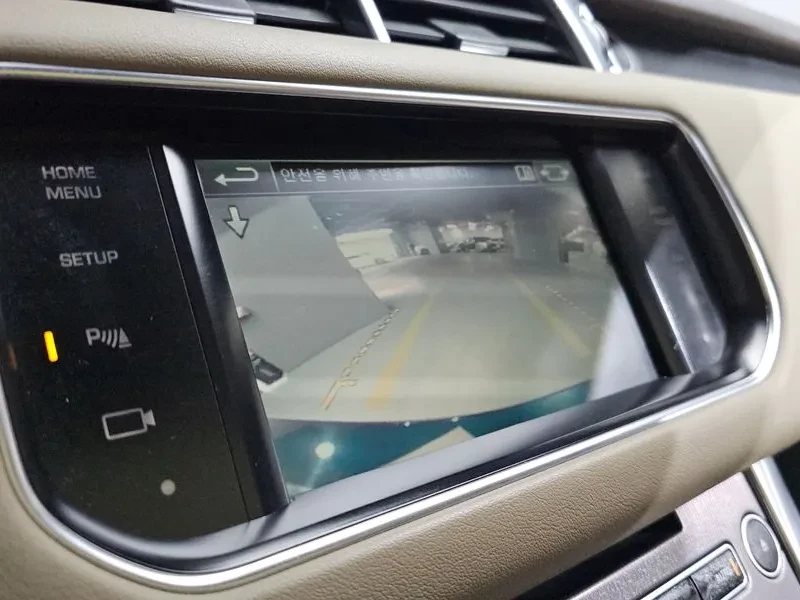 Land Rover Range Rover Sport 3.0D, снимка 15 - Автомобили и джипове - 54500592