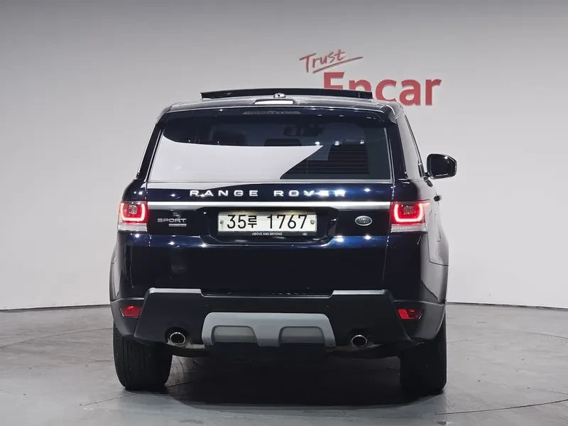 Land Rover Range Rover Sport 3.0D, снимка 4 - Автомобили и джипове - 54500592
