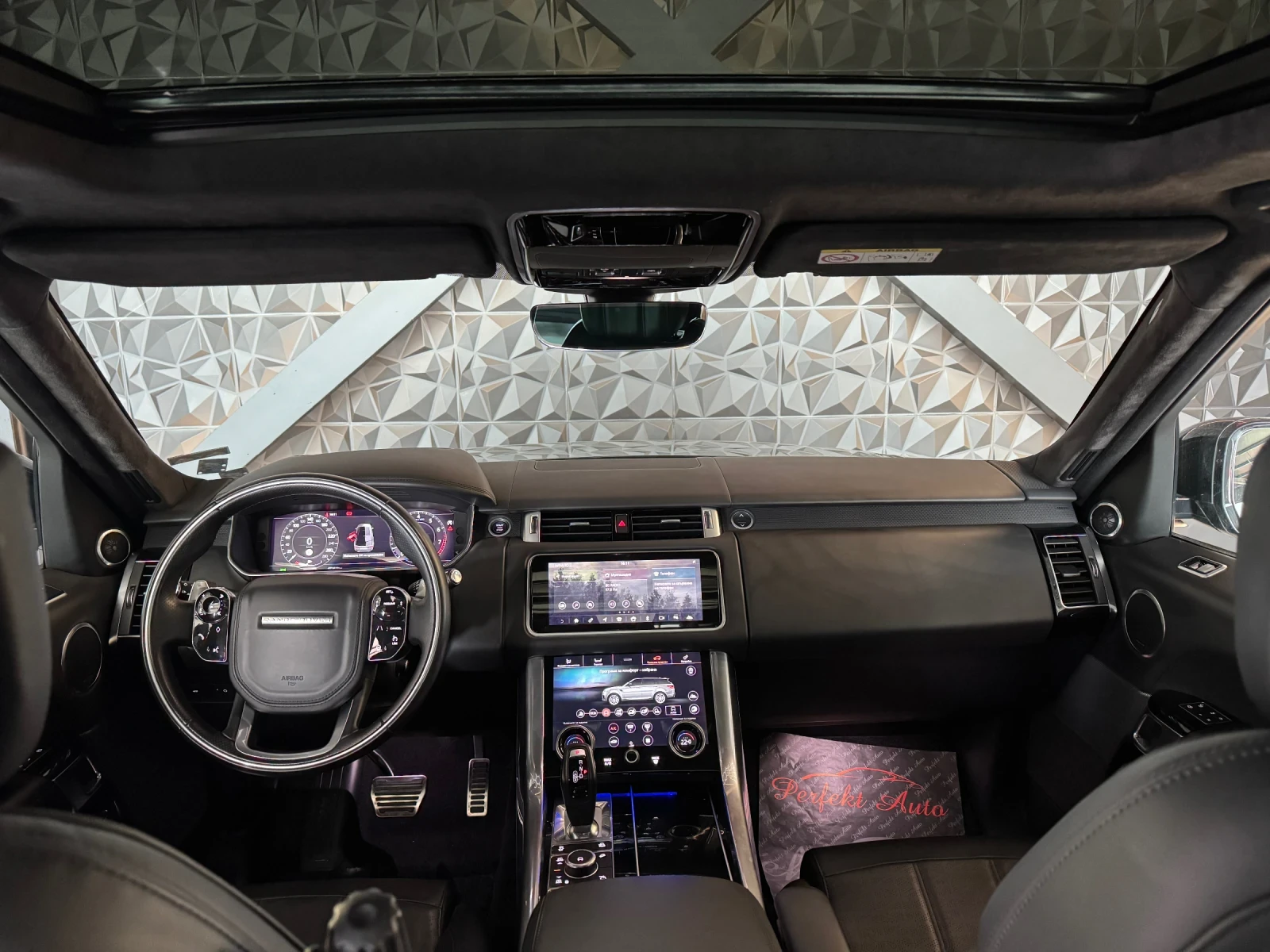 Land Rover Range Rover Sport FULL Екстри * MERIDIAN * Панорама - изображение 7