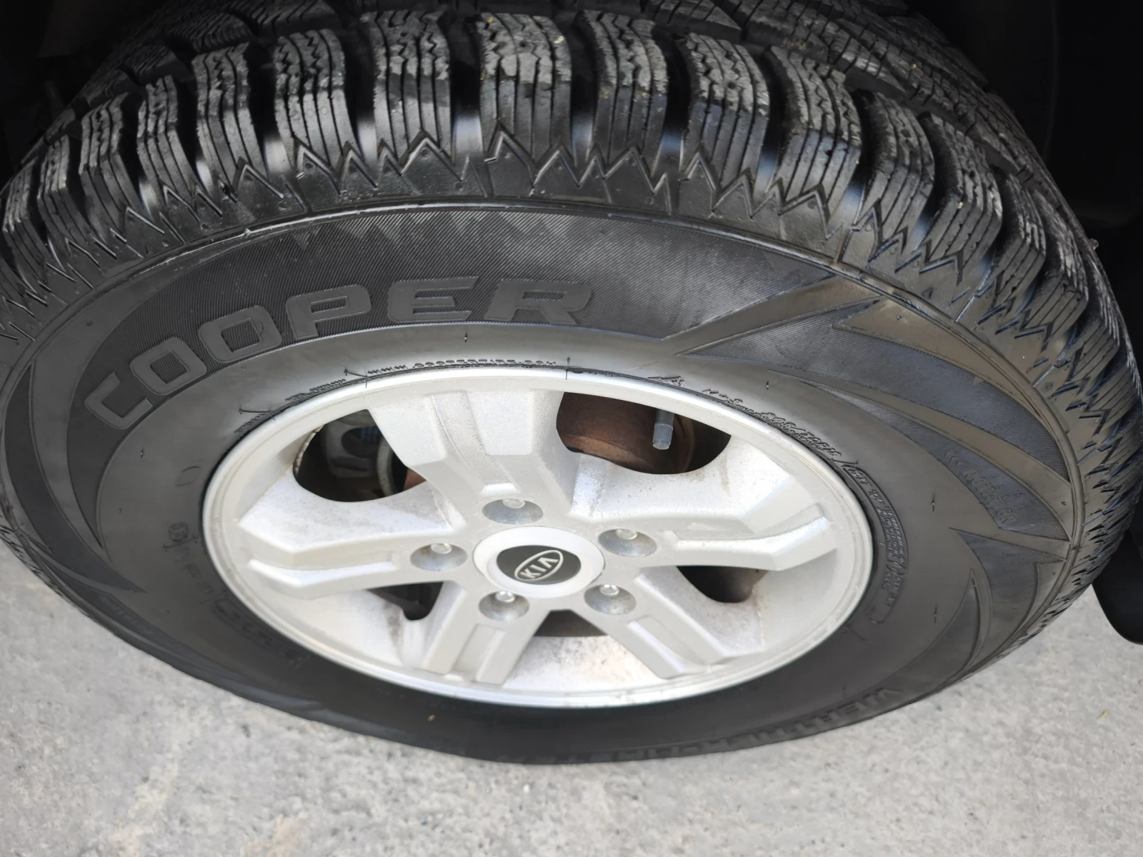 Kia Sorento 2, 5D - изображение 3