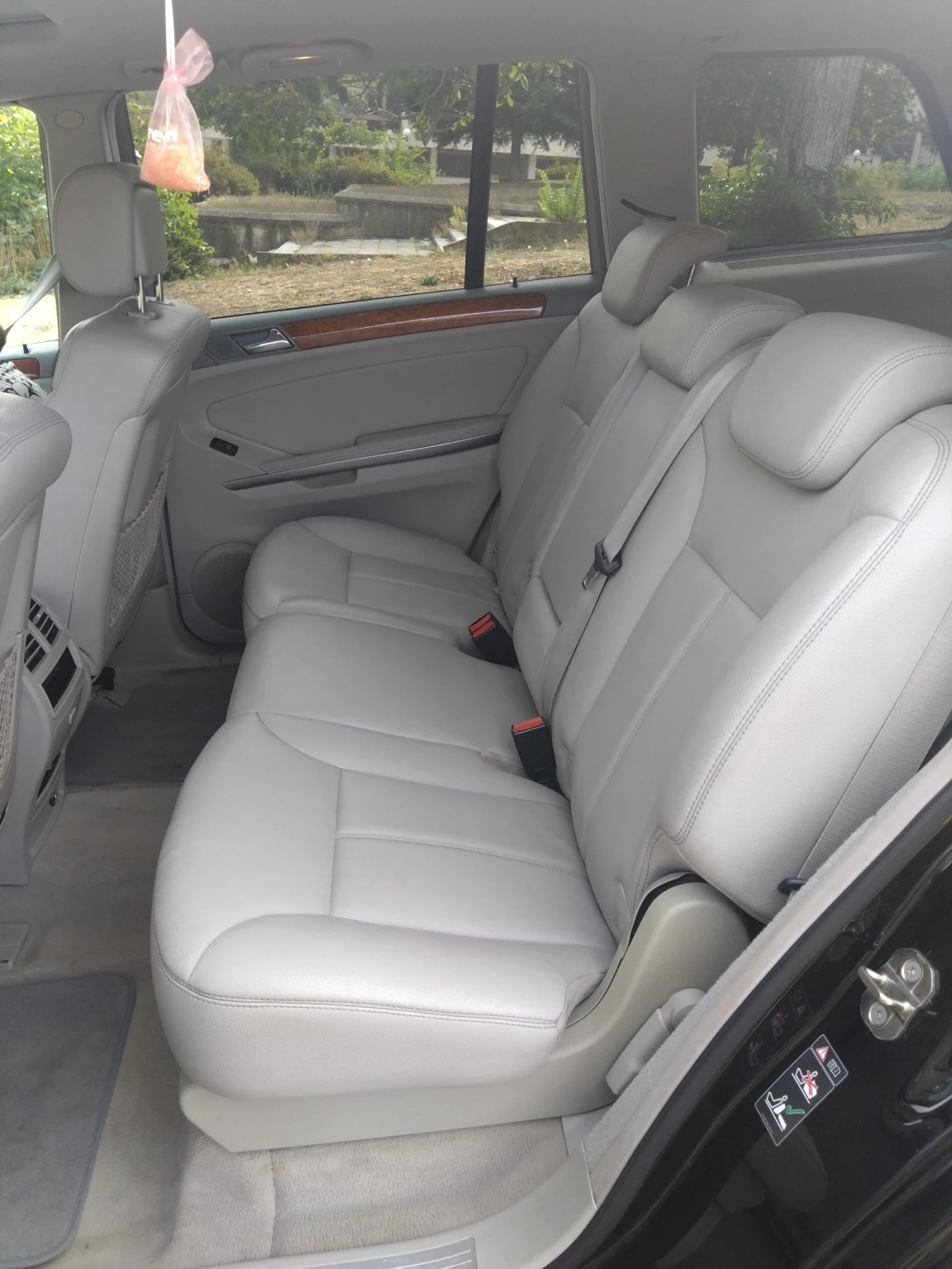 Mercedes-Benz GL 320  - изображение 8