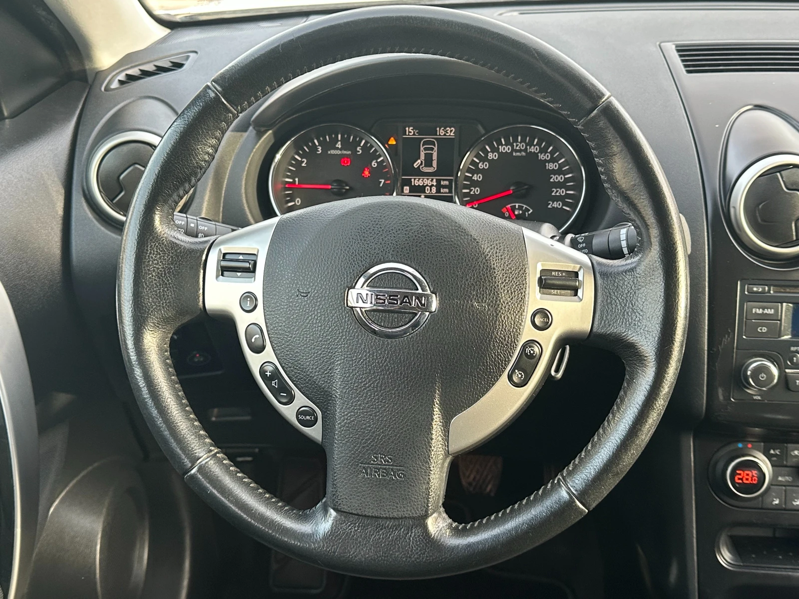 Nissan Qashqai 1.6i-117k.s-ГАЗ-FACELIFT-EURO5В-2013g-5ск.-PDC - изображение 9