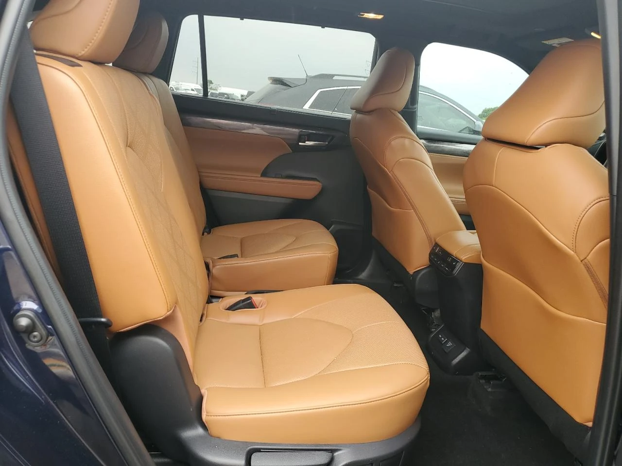 Toyota Highlander Hybrid Platinum | Mobile.bg � ����������� 11