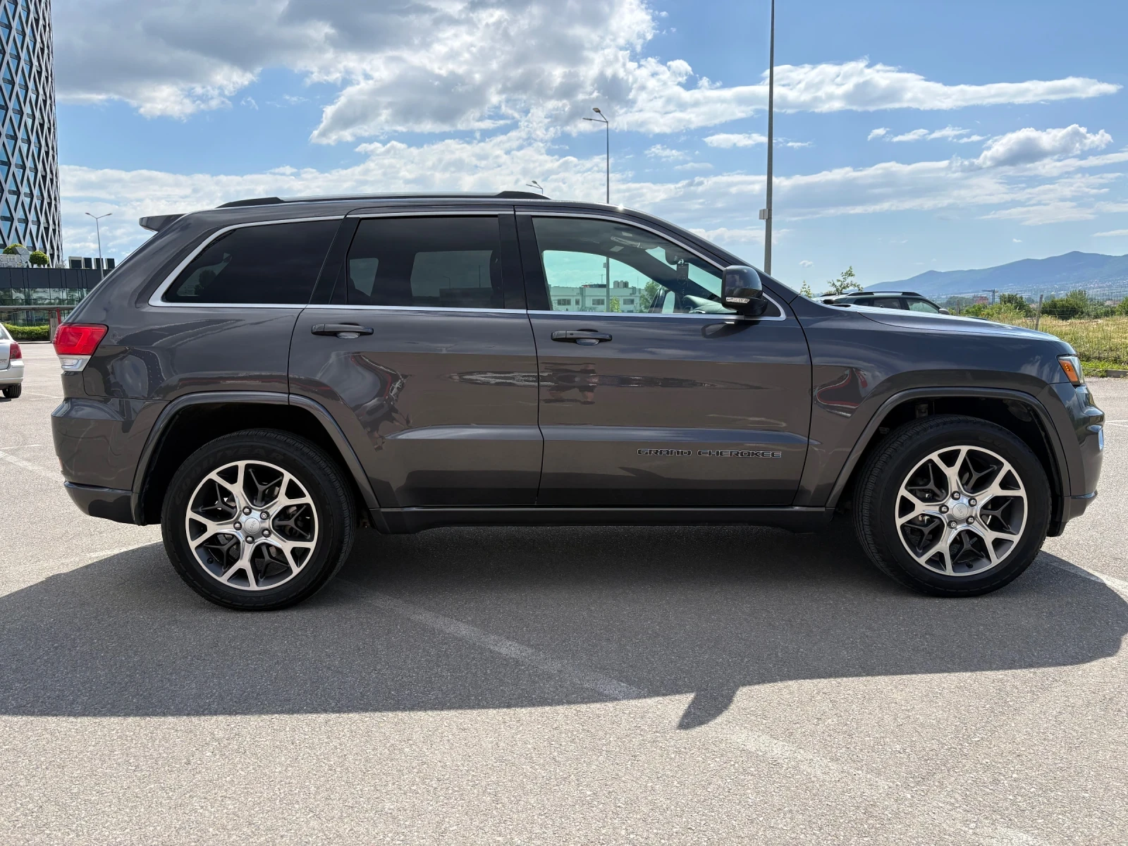 Jeep Grand cherokee 3.6 V6 Limited 25, снимка 8 - Автомобили и джипове - 54725680