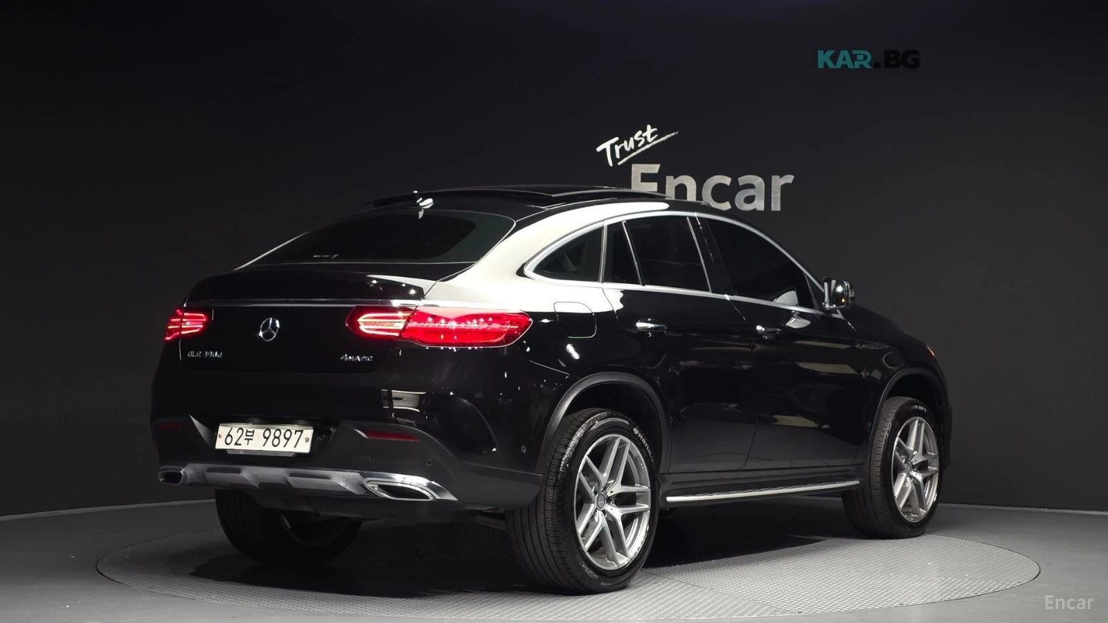 Mercedes-Benz GLE 350 AMG* 4MATIC* 360* ПОДГРЕВ* КОЖА* ПАНОРАМА* , снимка 2 - Автомобили и джипове - 54914007