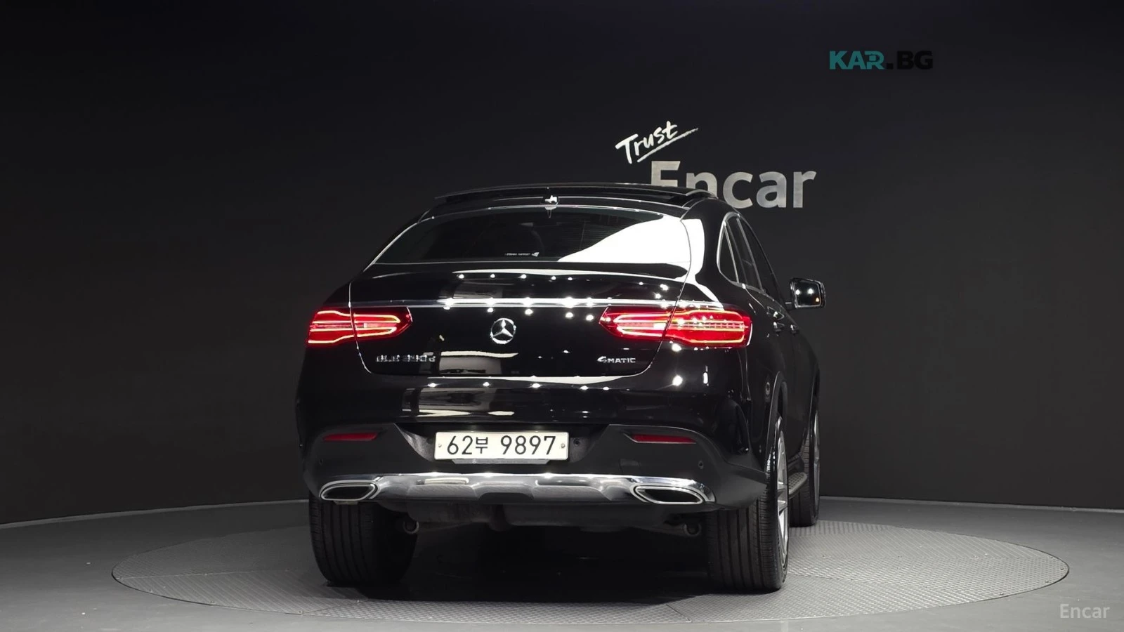 Mercedes-Benz GLE 350 AMG* 4MATIC* 360* ПОДГРЕВ* КОЖА* ПАНОРАМА* , снимка 4 - Автомобили и джипове - 54914007