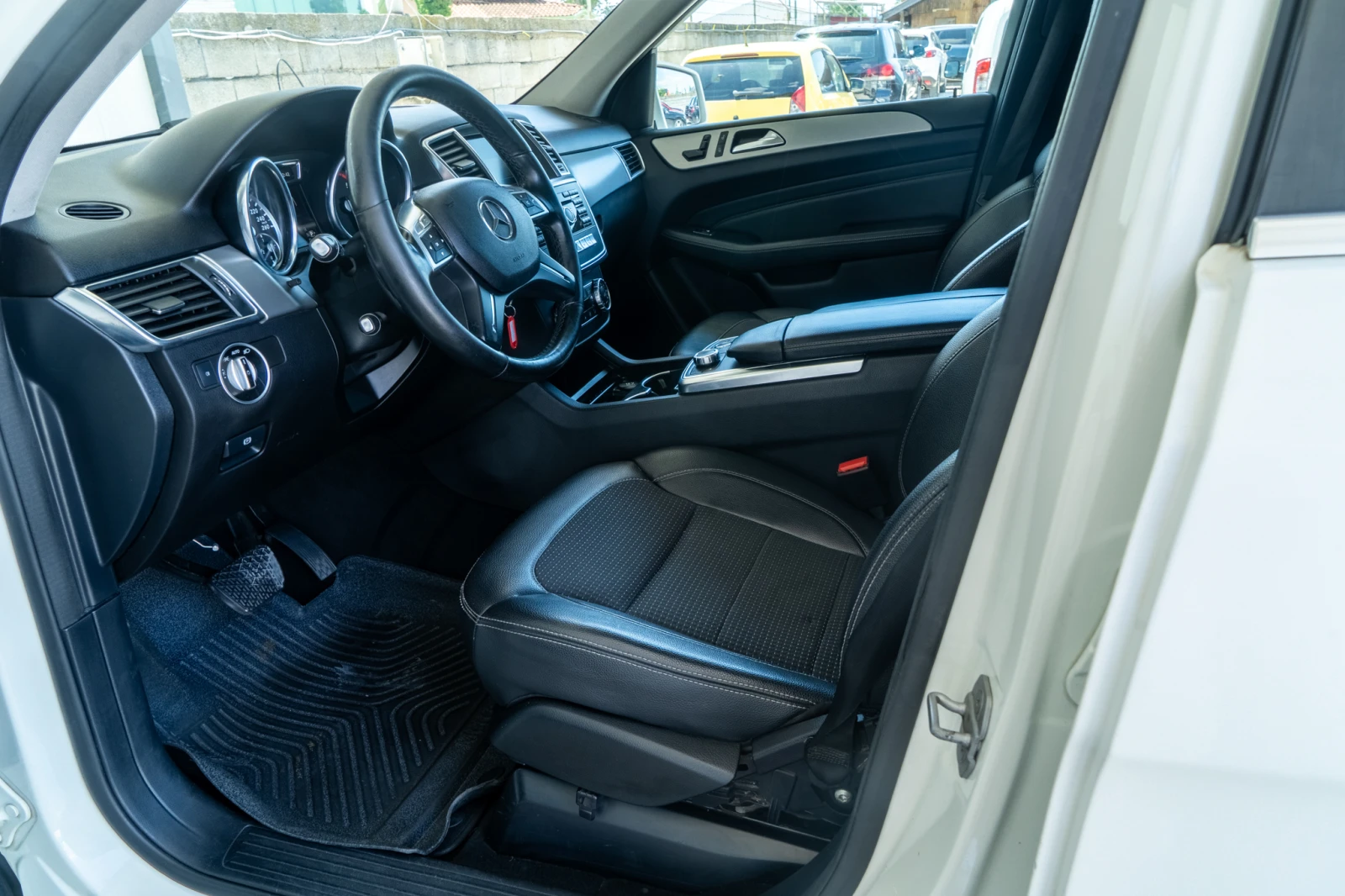Mercedes-Benz ML 250 D = 4MATIC = AIRMATIC = 2014 = ГАРАНЦИЯ = ЛИЗИНГ, снимка 7 - Автомобили и джипове - 55236459
