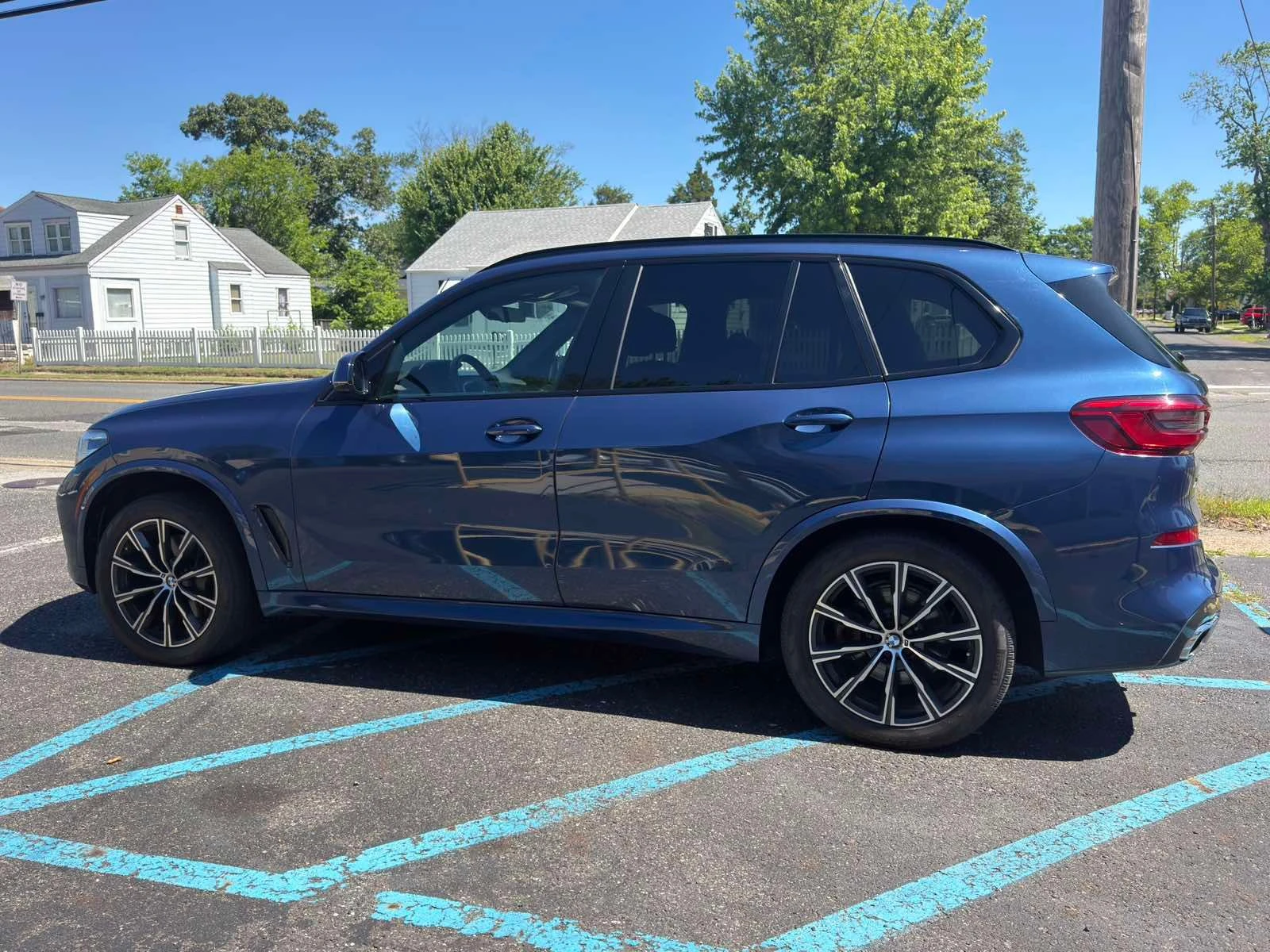 BMW X5 xDrive50i * ЦЕНА ДО СОФИЯ * ЕДИН СОБСТВЕНИК* , снимка 3 - Автомобили и джипове - 55529685