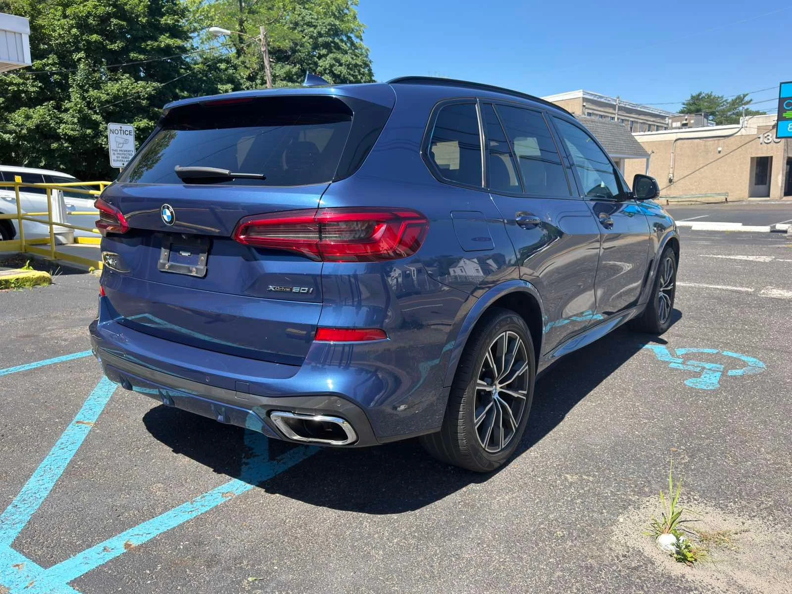 BMW X5 xDrive50i * ЦЕНА ДО СОФИЯ * ЕДИН СОБСТВЕНИК* , снимка 5 - Автомобили и джипове - 55529685