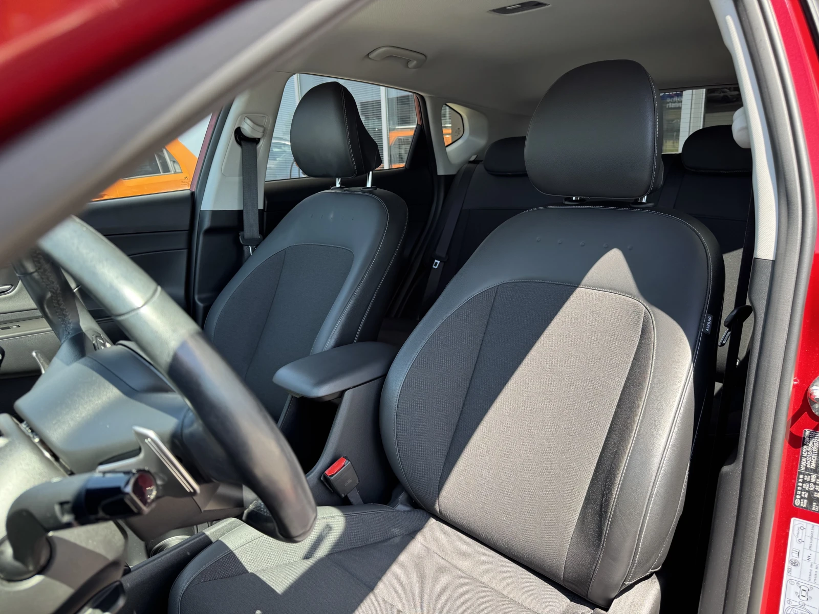 Hyundai Kona Exclusive LED, снимка 16 - Автомобили и джипове - 55797588