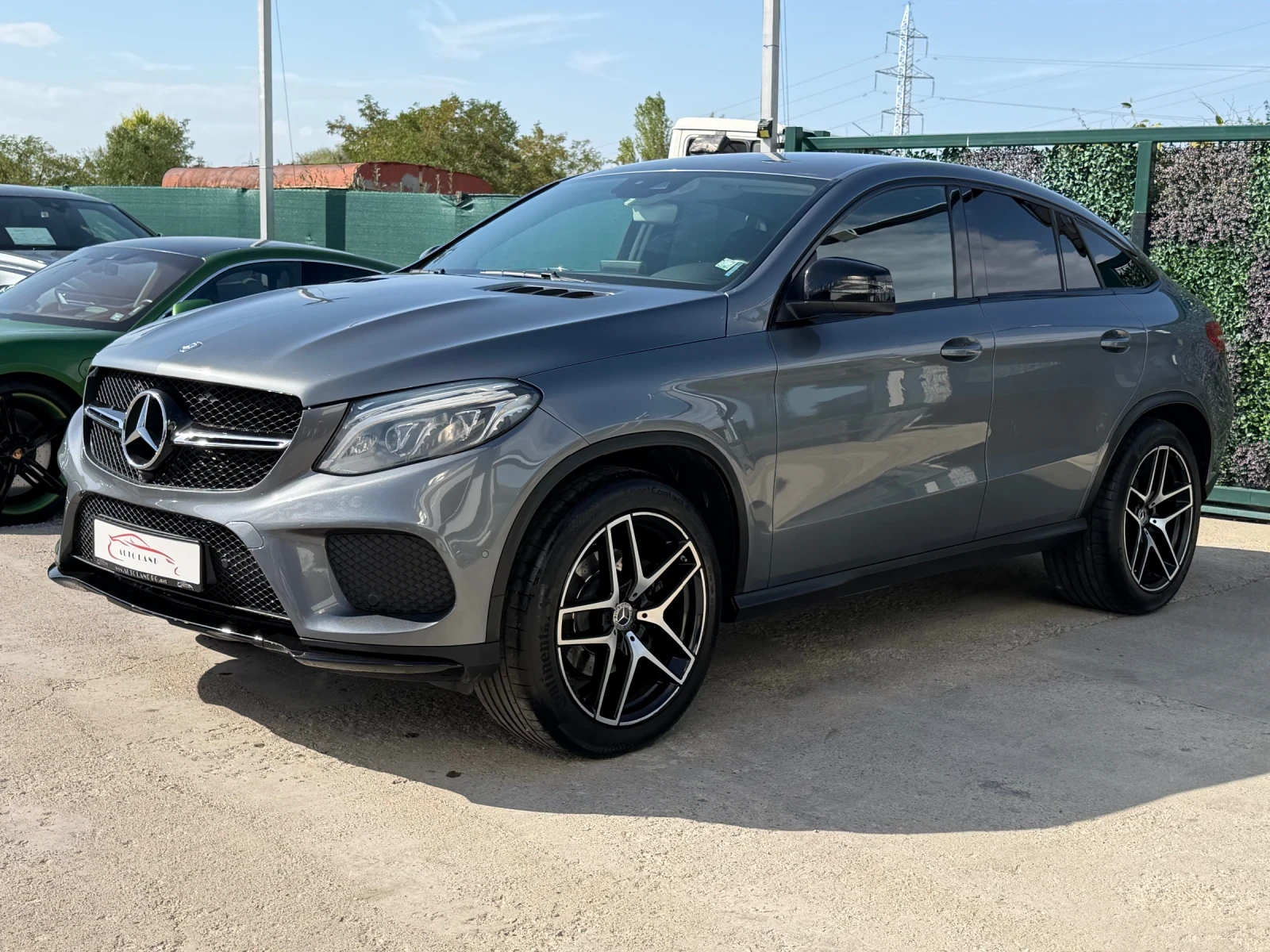 Mercedes-Benz GLE 350 AMG/LED/NAVI/KEYLESS/СОБСТВЕН ЛИЗИНГ, снимка 3 - Автомобили и джипове - 56066520