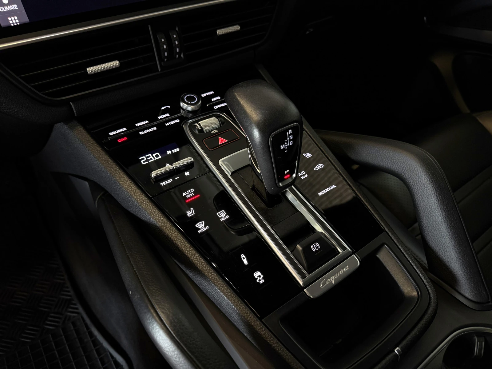 Porsche Cayenne COUPE SPORT CHRONO BOSE PANO, снимка 13 - Автомобили и джипове - 56084460
