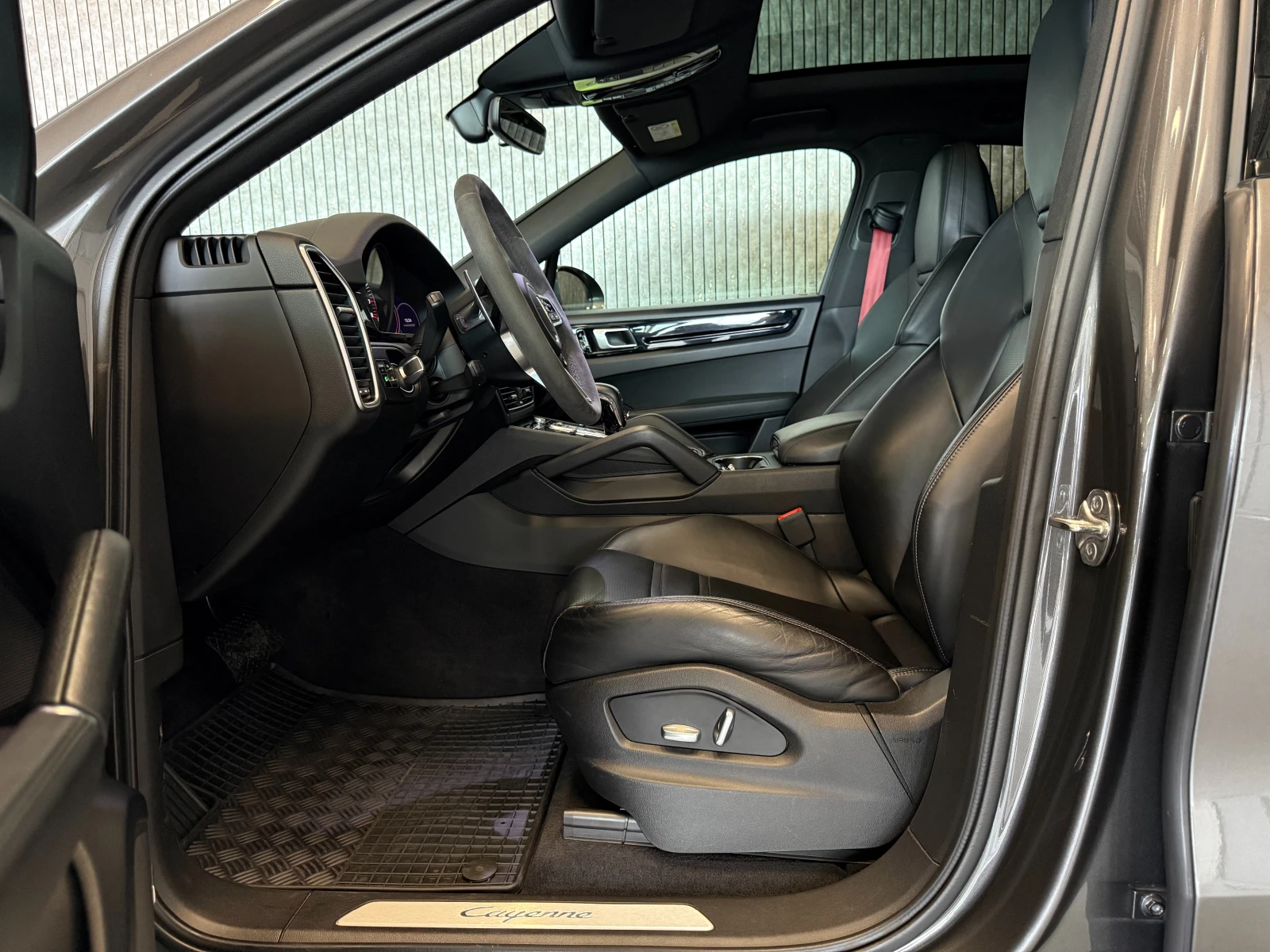 Porsche Cayenne COUPE SPORT CHRONO BOSE PANO, снимка 7 - Автомобили и джипове - 56084460