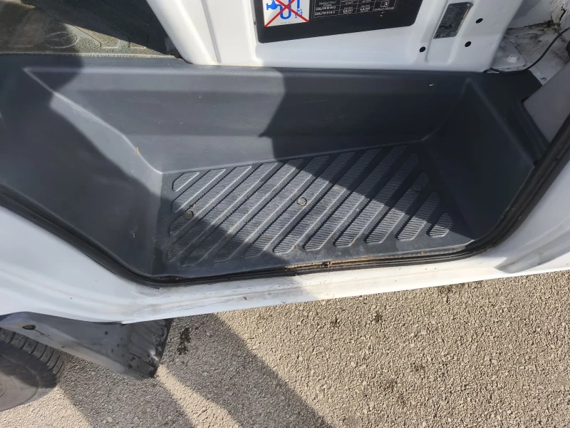 Mercedes-Benz 316 Бордови Swiss, снимка 12 - Бусове и автобуси - 52692293