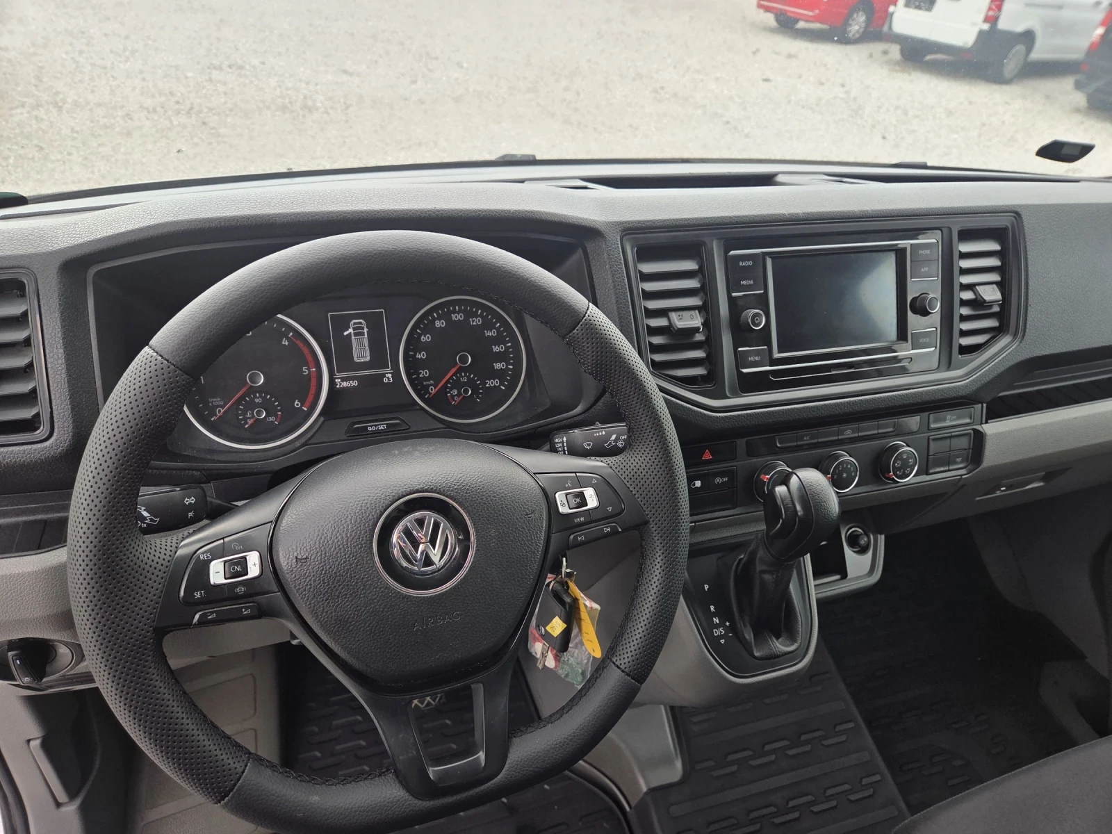 VW Crafter 2.0 TDI, Автомат, Макси , Климатик - изображение 10