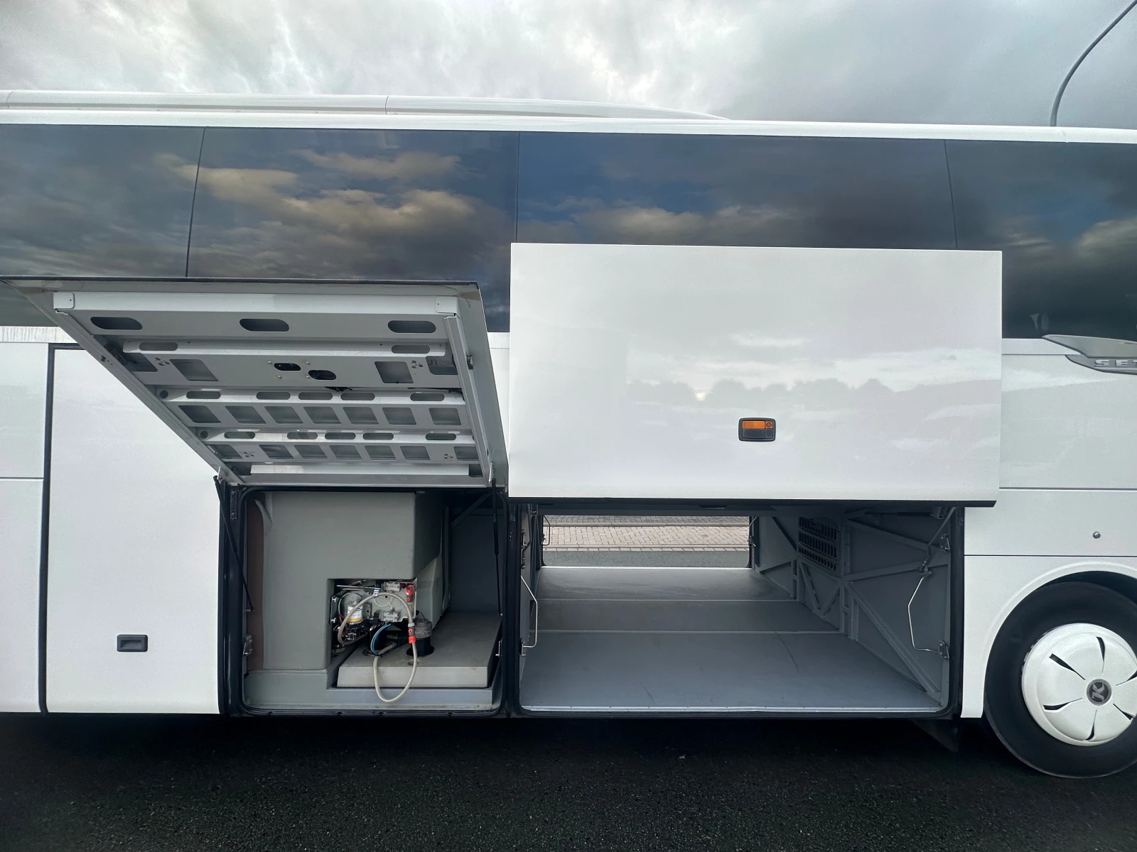 Setra S 517 HD , снимка 8 - Бусове и автобуси - 53384625