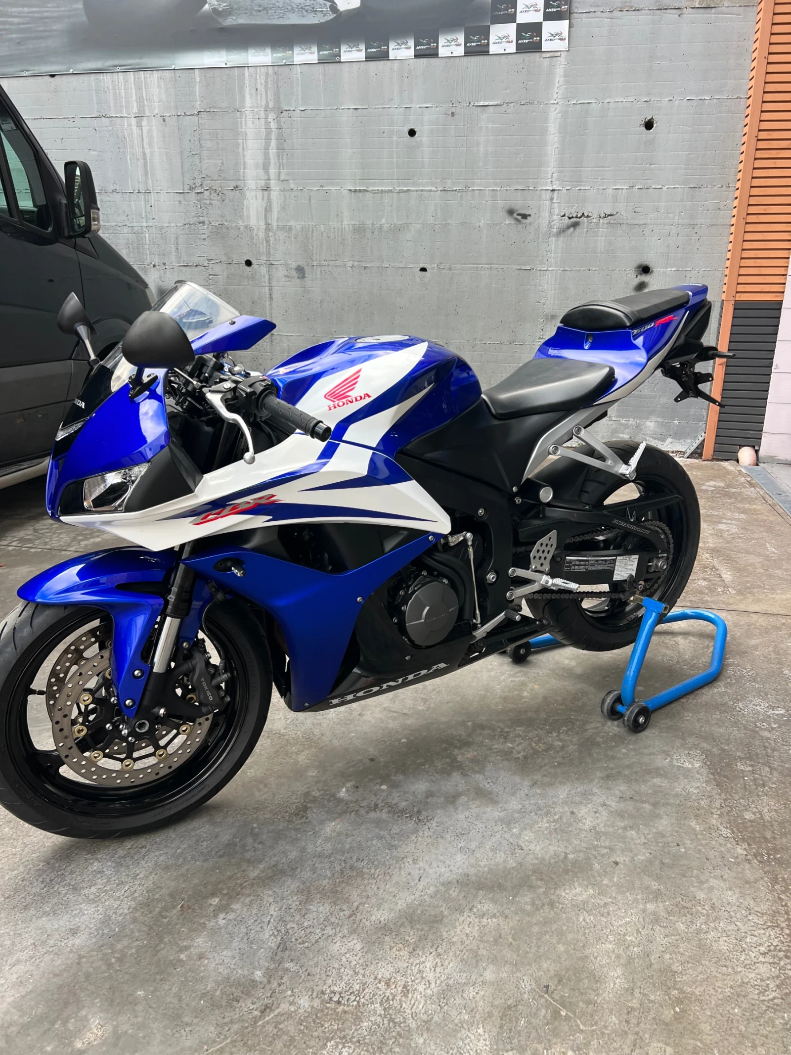 Honda Cbr 600RR 2008 - изображение 4