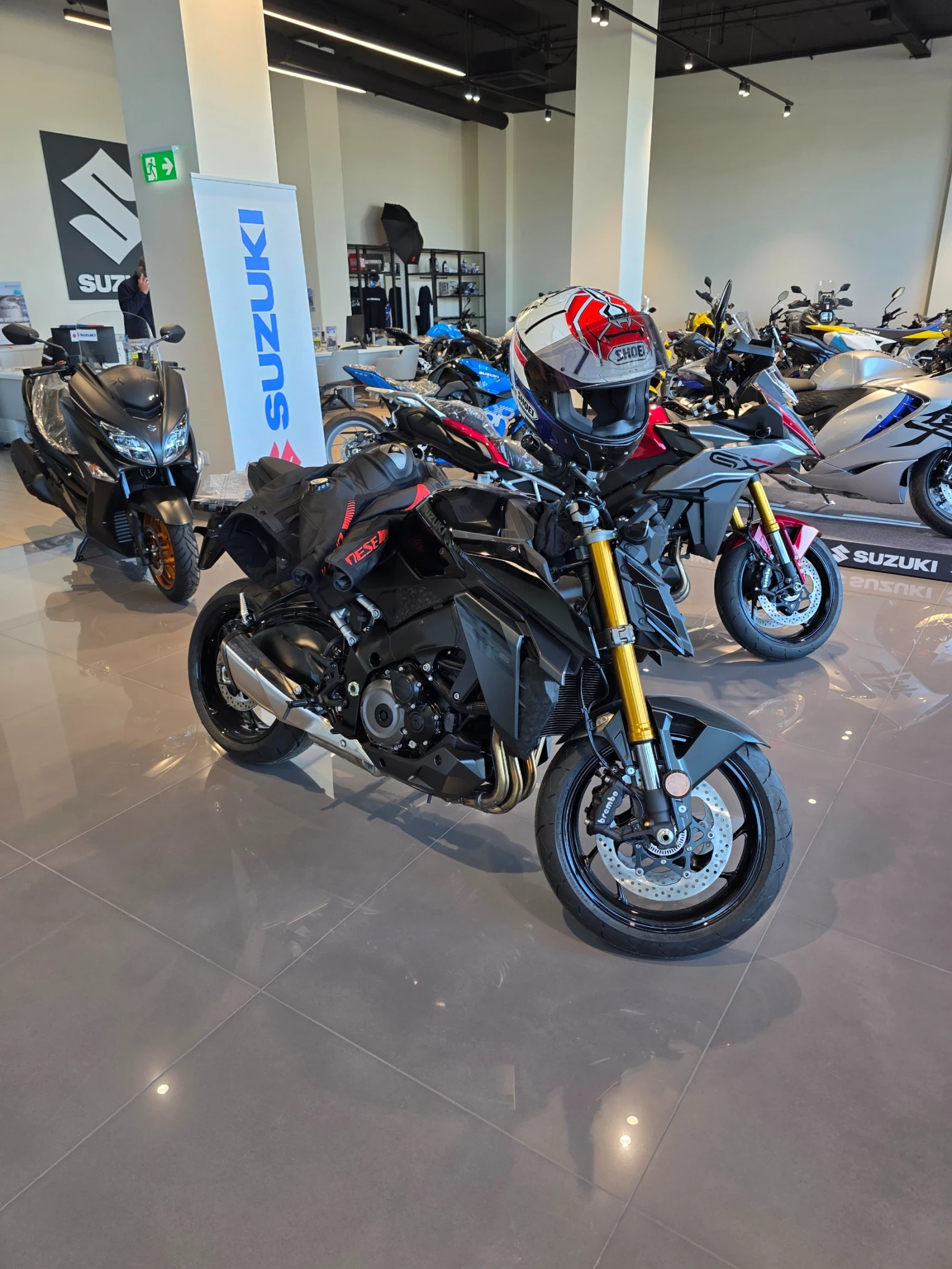 Suzuki Gsx GSXS1000, снимка 4 - Мотоциклети и мототехника - 54543314
