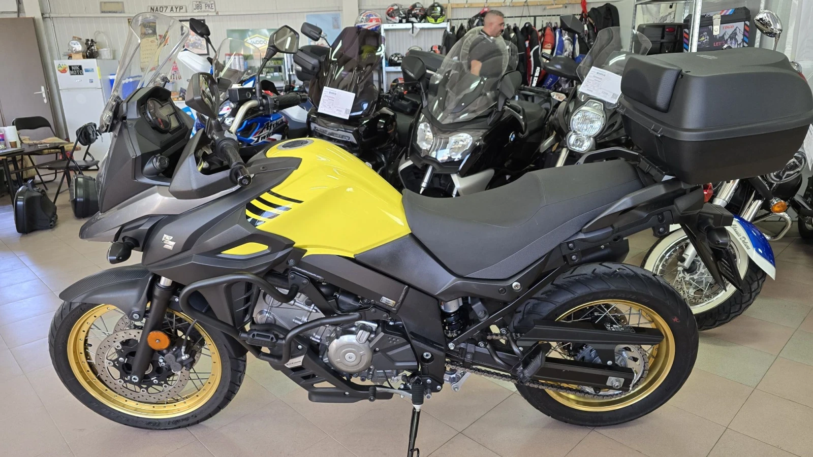 Suzuki V-strom 650 X-Trail Като Нов ! Лизинг !, снимка 7 - Мотоциклети и мототехника - 56117222