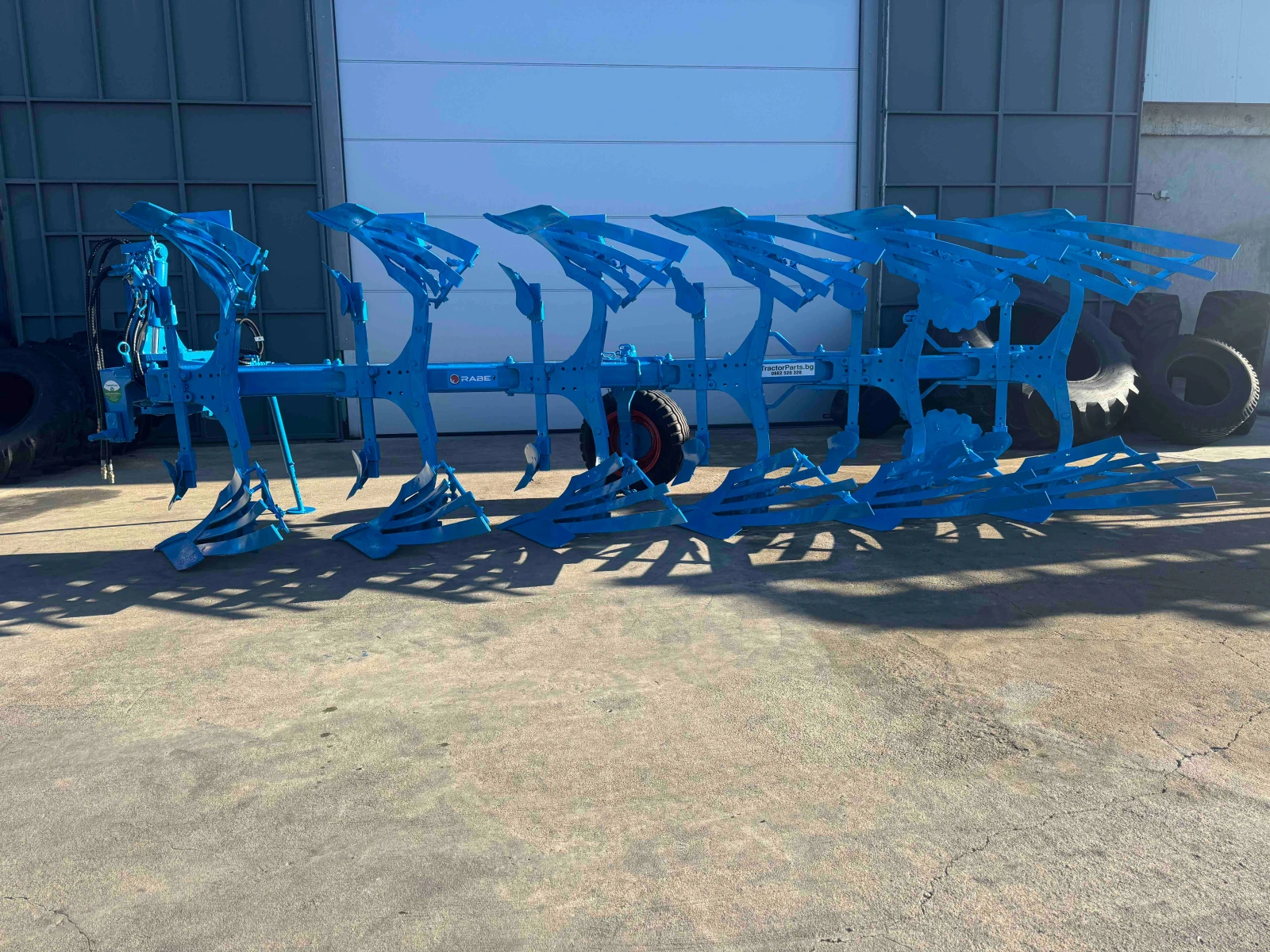 Плуг Lemken Rabe Albatros 140 - 6 тела - лизинг, снимка 1