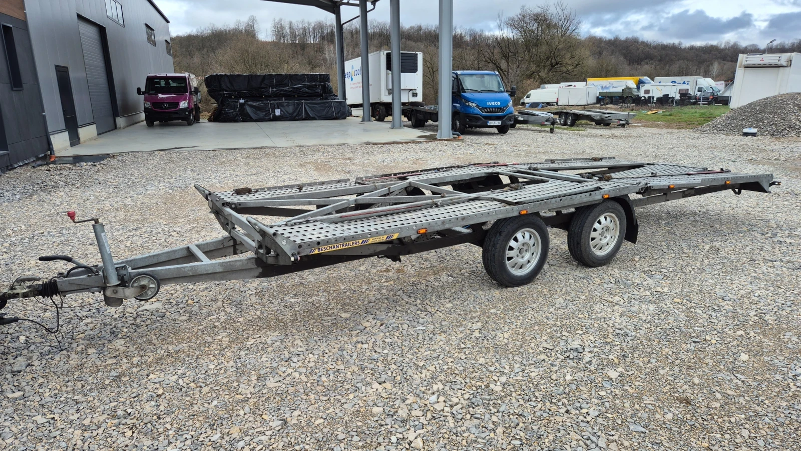 За автомобил Други Етажерка Beschantrailers