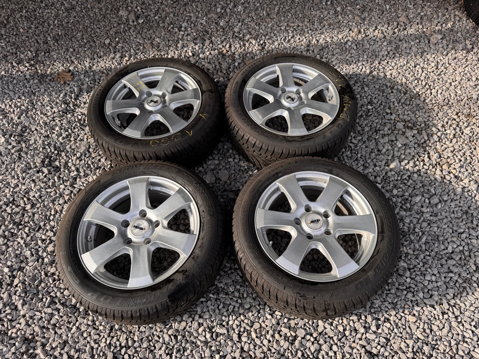 ���� � ������ 205/55R16 �� BMW | Mobile.bg � ����������� 1