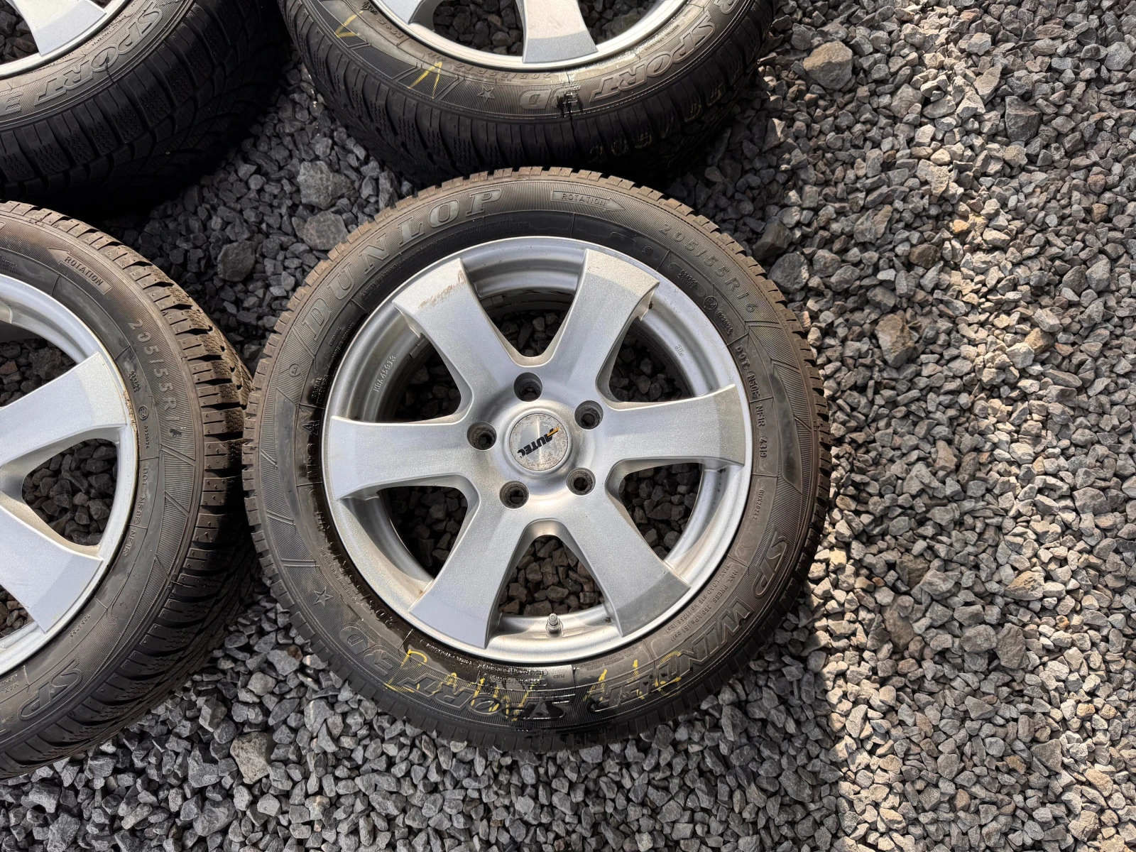 ���� � ������ 205/55R16 �� BMW | Mobile.bg � ����������� 4