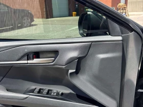 Toyota Camry * SE * CARFAX * ДИСТРОНИК * KEYLESS * ПОДГРЕВИ, снимка 13