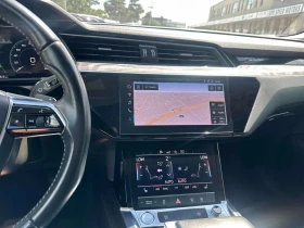 Audi E-Tron * Progressiv * CARFAX * ОПЦИЯ ЗА ФИНАНСИРАНЕ * , снимка 9