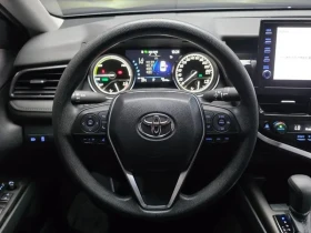 Toyota Camry, снимка 13