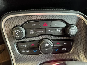 Dodge Challenger 6.4 HEMI * ScatPack SRT392* Лизинг - 63900 лв. / 32671.55 € - 17576544 12