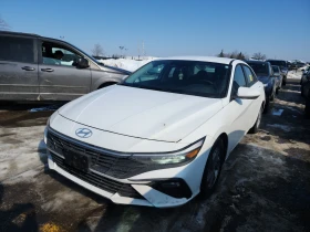 Hyundai Elantra Essential IVT