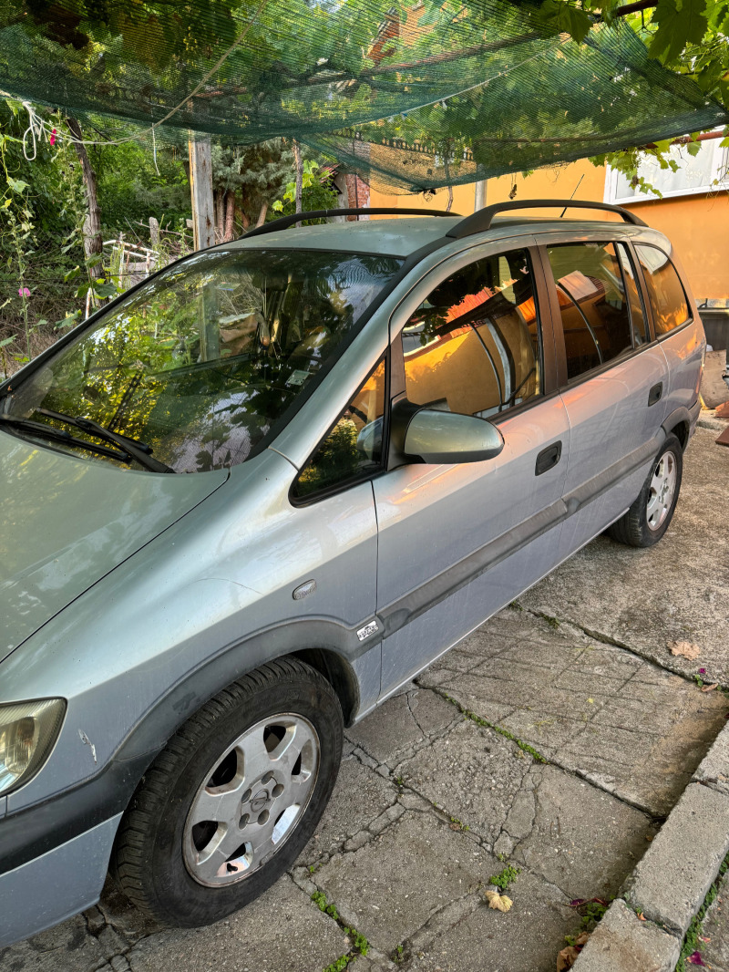 Opel Zafira, снимка 3 - Автомобили и джипове - 46422607