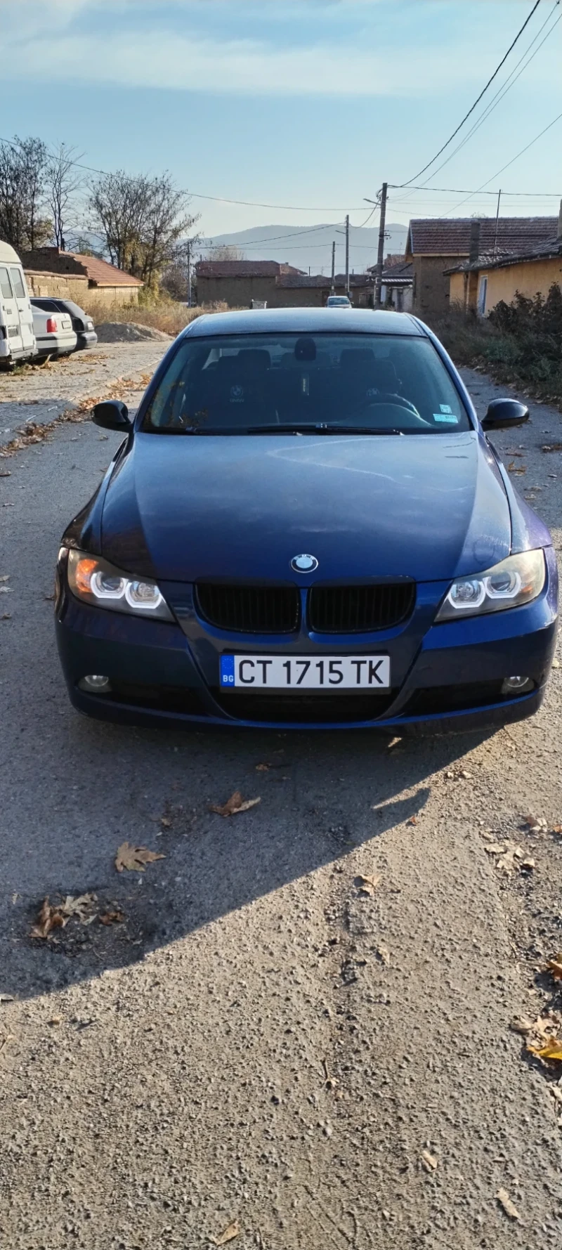 BMW 320, снимка 1 - Автомобили и джипове - 47903548