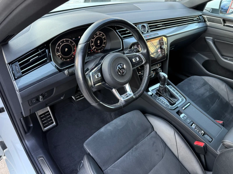 VW Arteon R-line 2.0TSI (190hp) DSG/Panorama/Digital Cockpit, снимка 10 - Автомобили и джипове - 48117770