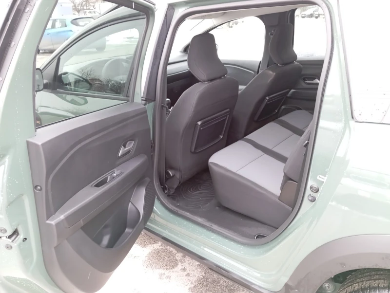 Dacia Jogger 1.0TCe 90k.c. LPG STEPWAY, снимка 12 - Автомобили и джипове - 48692519