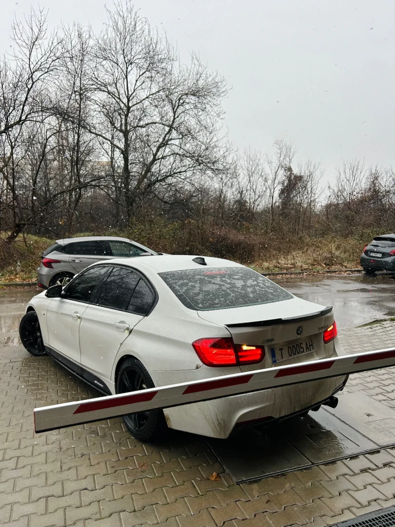 BMW 335 Xdrive, снимка 16 - Автомобили и джипове - 49597530