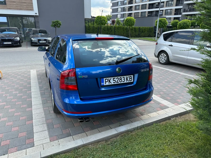 Skoda Octavia VRS Като нова!, снимка 4 - Автомобили и джипове - 52417050